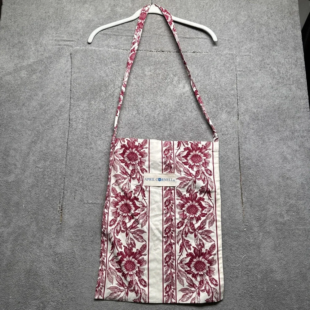April‎ Cornell Floral Shoulder Bag Red Cream Canvas Cottagecore Tote Boho Purse